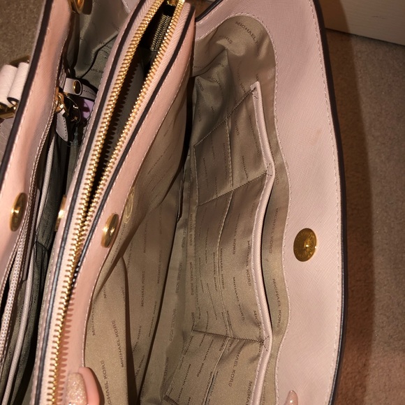 Blush Pink MK Bag - Picture 3 of 8